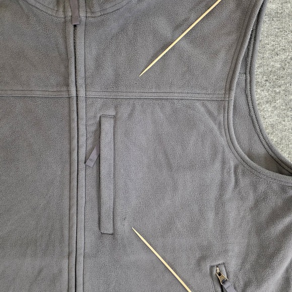 Duluth Trading Co Vest Mens Size‎ XL Gray Full Zip Pockets Outdoors Fleece - Picture 10 of 10